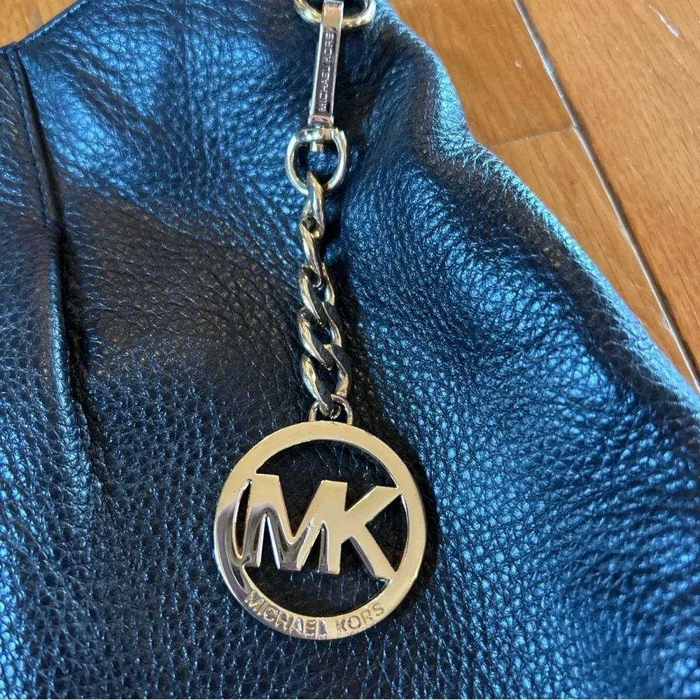 MICHAEL KORS MK Bedford Pebble Leather Lg Convertible Shoulder Bag Black Purse - Picture 4 of 9